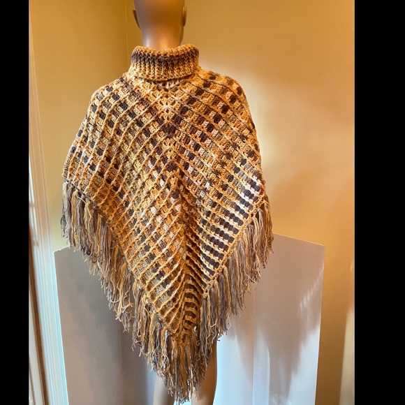 Crochet Poncho - Picture 8 of 11